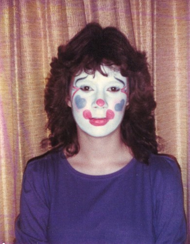 The clown girls - clown",