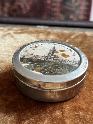 Vintage metal stud case box - stud,