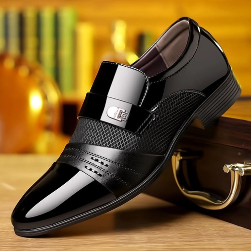 Men slip business - on,