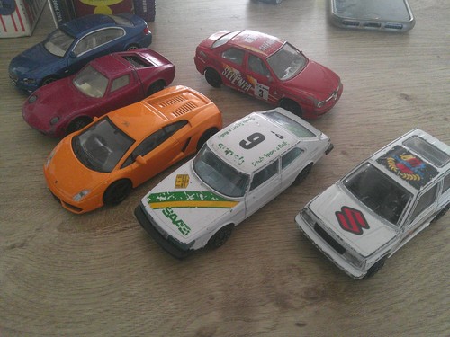 Lot scale diecast - scale,