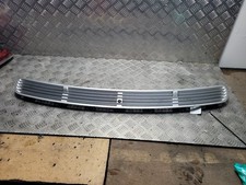 MERCEDES W211 E280 E-CLASS SALOON 2005-2008 LOWER GRILLE - CENTRE SILVER