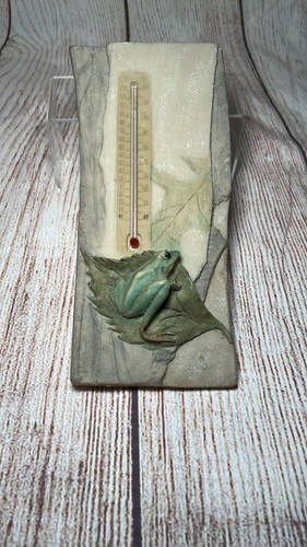Vintage frog earthenware - vintage,