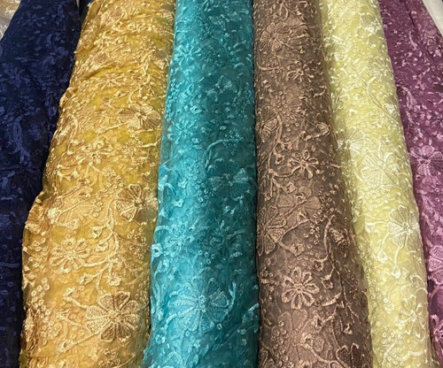 Embroidered daisy net - , lace