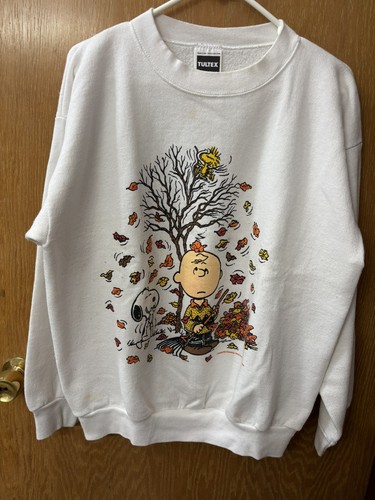 Snoopy peanuts sweatshirt xl - snoopy/peanuts,