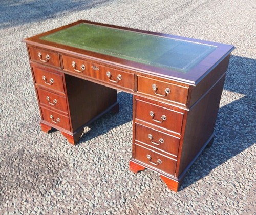 Mahogany twin pedestal writing - twin,