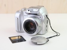 Fujifilm FinePix 2800 Zoom 2MP Digital Camera + 128MB Smart Media Card Working