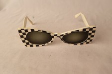 Vtg 60s op art checkered bow