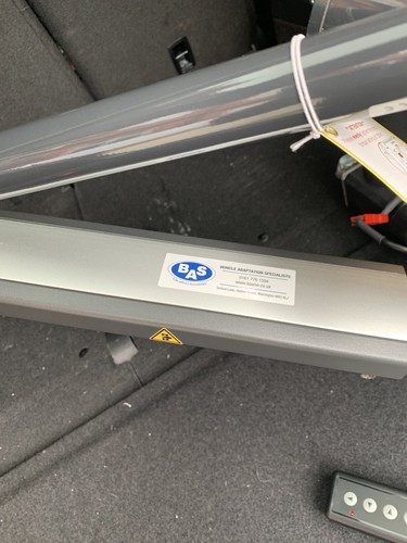 Wheelchair hoist - wheelchair,