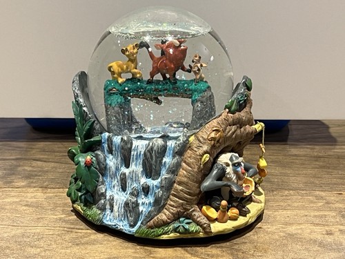 Vtg disney snowglobe - vtg, king