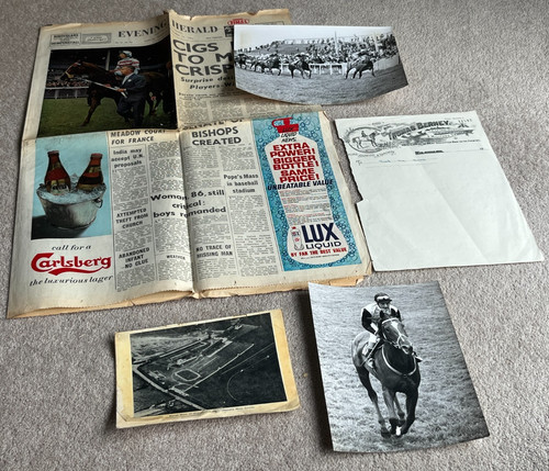 Old irish horseracing related - old,