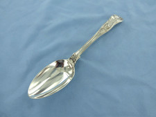 AN ANTIQUE STERLING SILVER