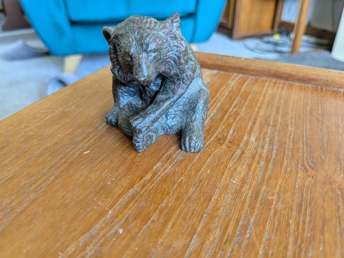 Bear figurine signed - signed, j