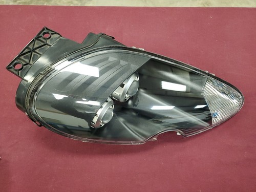 Aston martin headlight right - aston,
