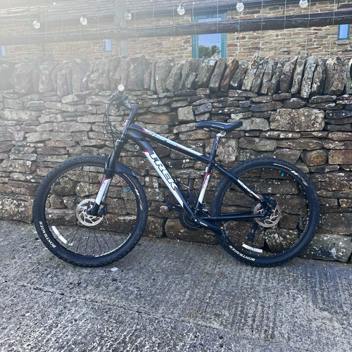 Trek 3700 mountain bike - 3700, 26in