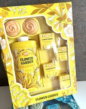 Boots Vintage Talc Soap Set Fresia Flower Garden Vintage  1970s TV Granny Boxed