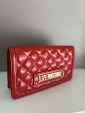 LOVE MOSCHINO WOMENS QUILTED ECO LEATHER CROSSBODY BAG CHAIN STRAP