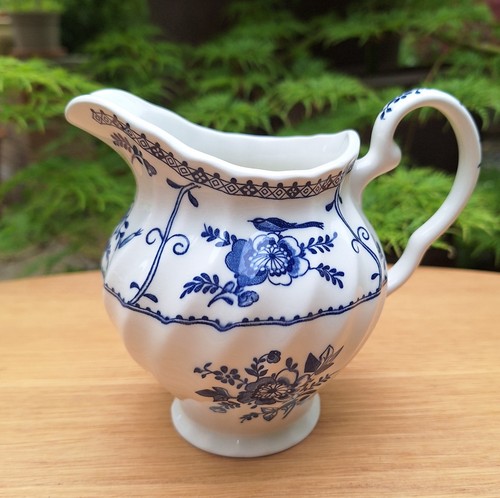 Vintage johnson bros pottery - johnson,