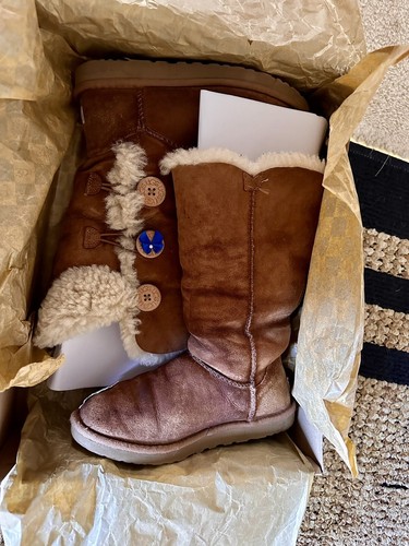 Ugg australia bailey button - ugg,