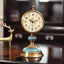 Vintage Table Clock Silent Art
