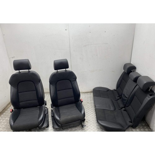 Audi seats front rear - &,