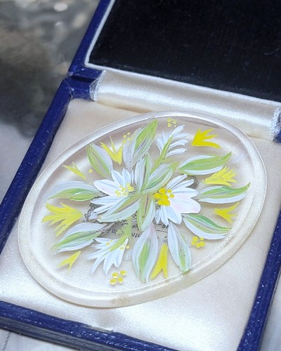 Wonderful unique vintage hand - unique,