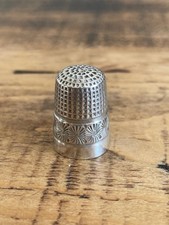 STERLING SILVER THIMBLE