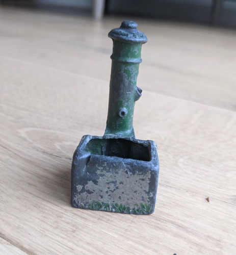 Vintage lead green farm - , water