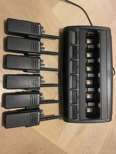 Motorola dp4400 uhf two - dp4400, way