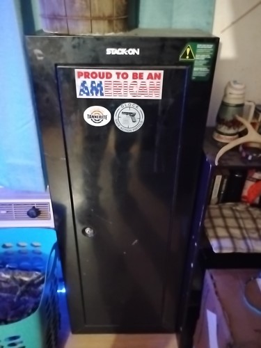 Stack gun cabinet - gun, cabinet.