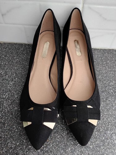 Ladies new black suede slip - new,