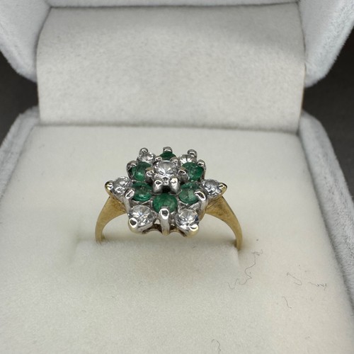 Vintage 9ct gold - gold, emerald