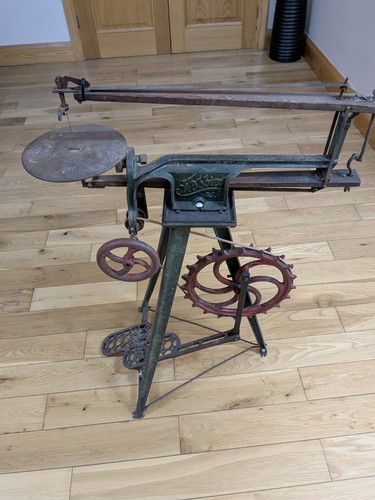 Hobbies treadle fretsaw - treadle,