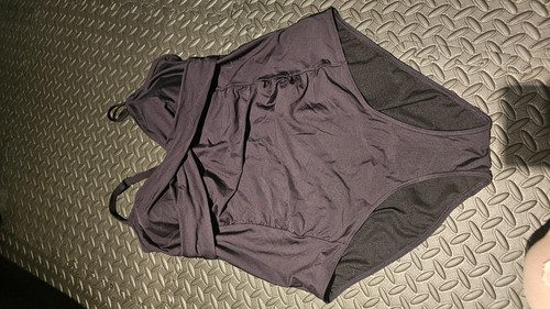 Swimsuit tummy control