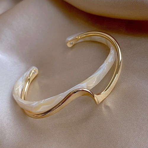 Women hollow wide - hollow, gold