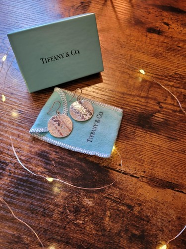 Tiffany notes round disc - &, co