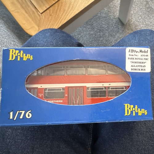 Britbus aec routemaster - 1/76,