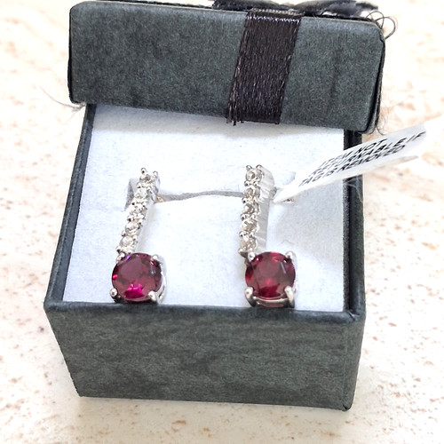 Rhodolite garnet and natural - rhodolite,