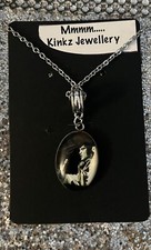 ELVIS PRESLEY CHAIN  KING OF POP JEWELLERY ELVIS NECKLACE SIGNED MEN OR WOMEN