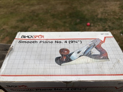 Black spot smooth plane - black,