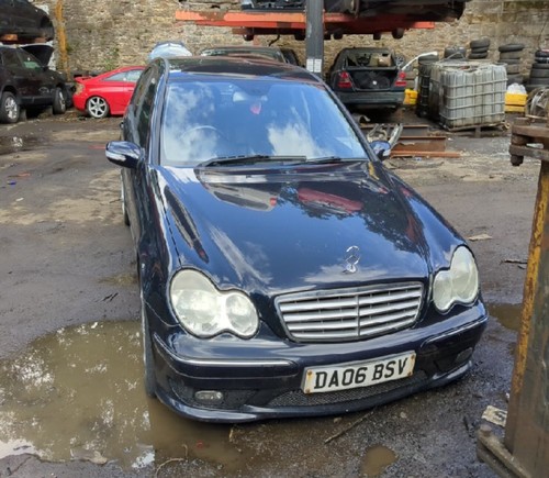 Mercedes c180 sport edition - k,