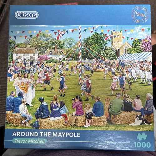 Gibsons around the maypole - gibsons,