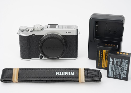 Fujifilm mirrorless - x-m1,