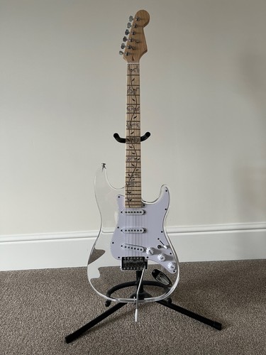 See thru stratocaster - thru,