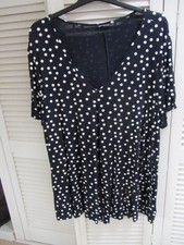 Roman Originals Ladies Navy Blue & White Spot short sleeve Tunic Top size 22-24