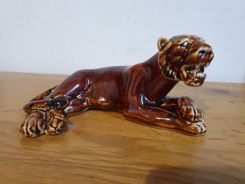 Treacle glazed ceramic tiger - glazed,