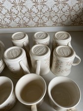 24piece Dinner Set With Teapot, Milk Jug ,Sugar Bowl & Cups & Saucers