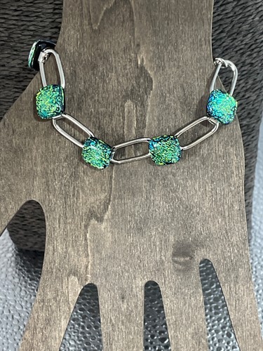 Lovely silver tone - , green