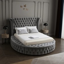 Monarch Oval Chesterfield Bed