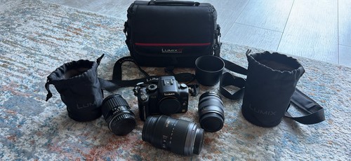 Lumix camera with lenses - g2,