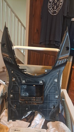 Yamaha vity plastic - yamaha, floor